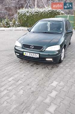 Седан Opel Astra 2003 в Турке