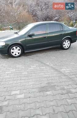 Седан Opel Astra 2003 в Турке