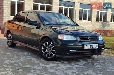 Седан Opel Astra 2003 в Турке