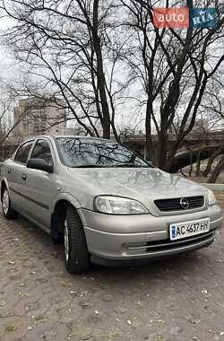 Седан Opel Astra 2008 в Києві