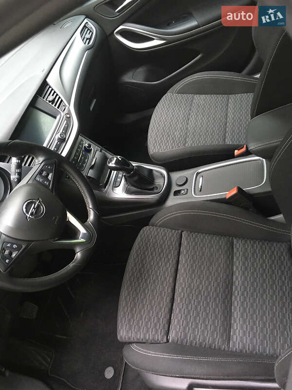 Універсал Opel Astra 2017 в Бучачі