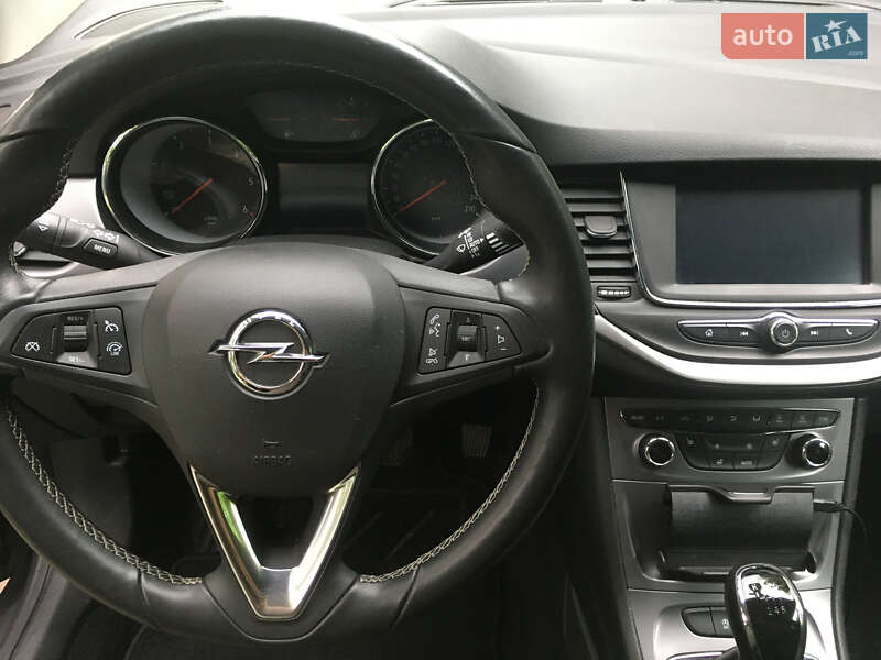 Універсал Opel Astra 2017 в Бучачі