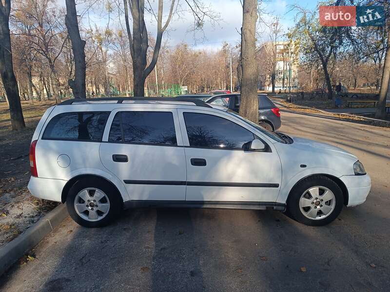 Универсал Opel Astra 2001 в Харькове