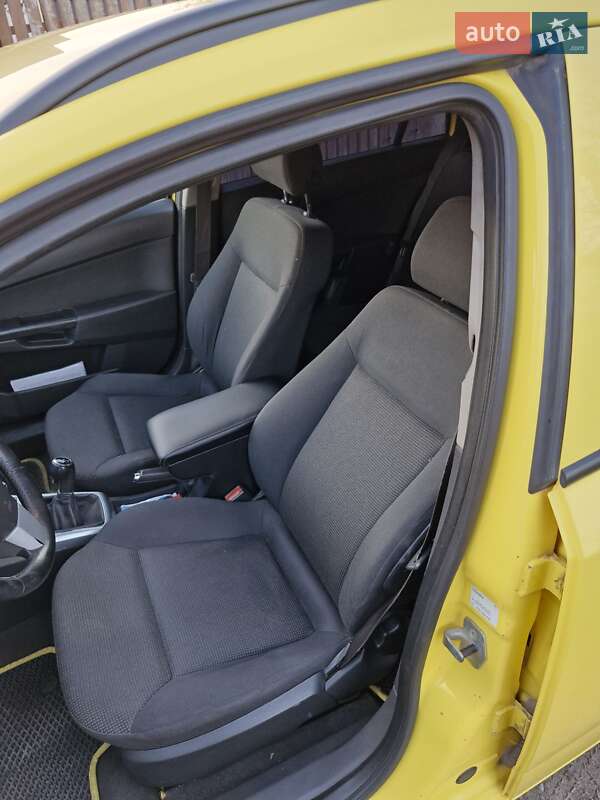 Універсал Opel Astra 2010 в Нововолинську