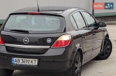 Хэтчбек Opel Astra 2005 в Виннице