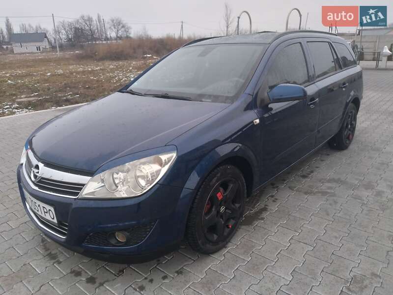 Универсал Opel Astra 2007 в Бородянке