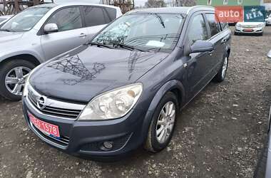 Универсал Opel Astra 2008 в Луцке