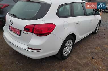 Универсал Opel Astra 2014 в 