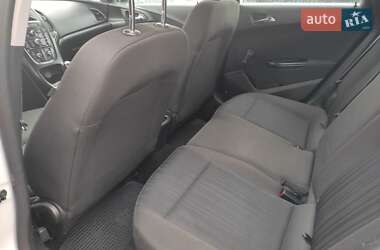Универсал Opel Astra 2014 в 