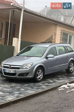 Універсал Opel Astra 2005 в Хмельницькому