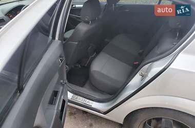 Хэтчбек Opel Astra 2007 в 