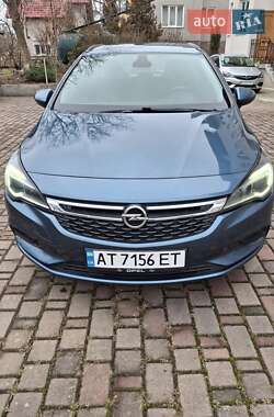 Универсал Opel Astra 2016 в Ивано-Франковске