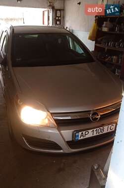 Універсал Opel Astra 2006 в Запоріжжі