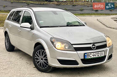 Универсал Opel Astra 2005 в Львове