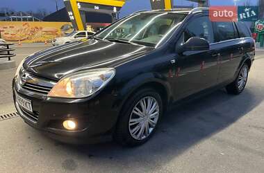 Универсал Opel Astra 2009 в Киеве