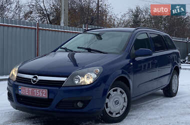 Универсал Opel Astra 2006 в Полтаве