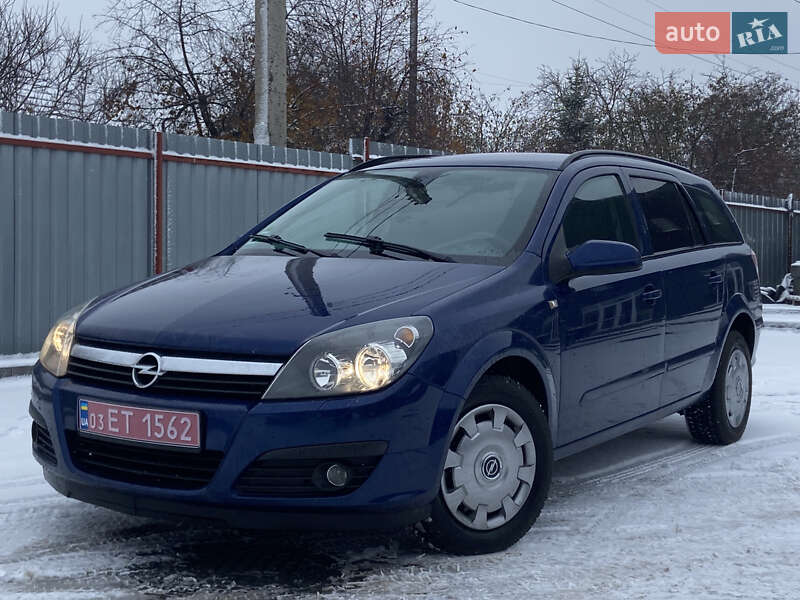 Універсал Opel Astra 2006 в Полтаві