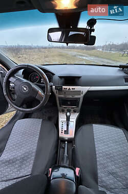 Универсал Opel Astra 2008 в 
