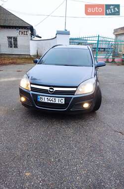 Універсал Opel Astra 2006 в Пирятині