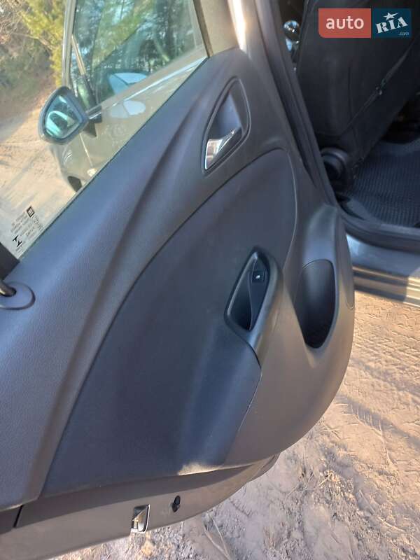 Универсал Opel Astra 2016 в Маневичах фото 16 Универсал Opel Astra 2016 в Маневичах