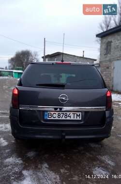 Універсал Opel Astra 2009 в Городку