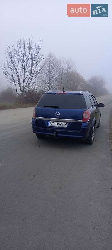 Универсал Opel Astra 2008 в Богородчанах