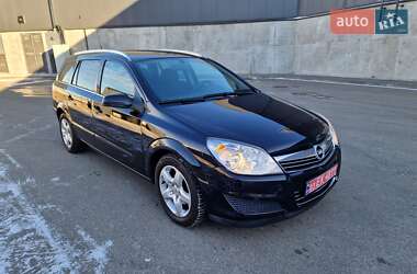 Универсал Opel Astra 2008 в Киеве