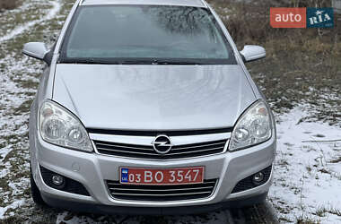 Универсал Opel Astra 2009 в Киеве