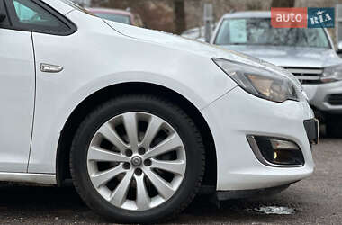 Универсал Opel Astra 2013 в Виннице