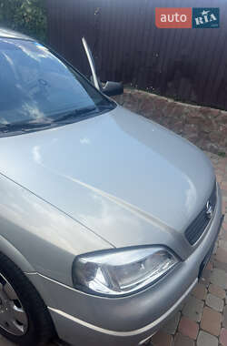 Седан Opel Astra 2007 в 