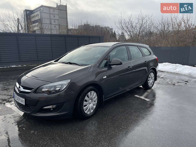 Универсал Opel Astra 2015 в Харькове