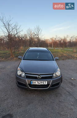 Універсал Opel Astra 2005 в Кропивницькому