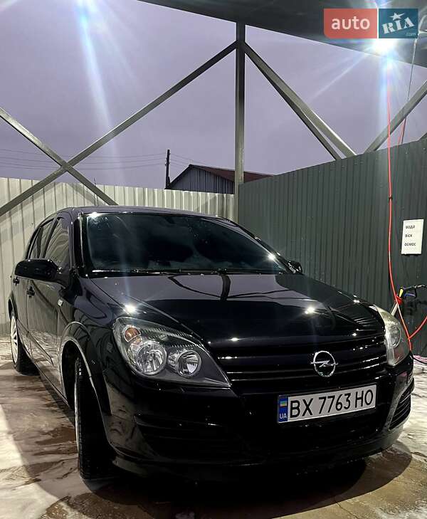 Хетчбек Opel Astra 2005 в Ізяславі