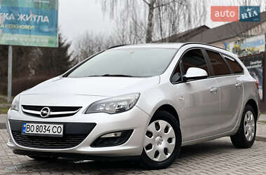 Універсал Opel Astra 2014 в Хмельницькому