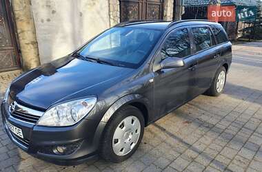 Універсал Opel Astra 2009 в Львові