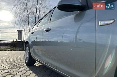 Універсал Opel Astra 2012 в Стрию