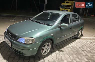 Хетчбек Opel Astra 1998 в Хотині