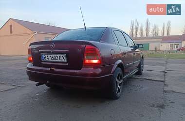 Седан Opel Astra 2006 в Снігурівці