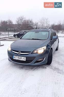 Універсал Opel Astra 2013 в Коломиї