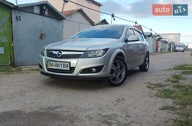 Хетчбек Opel Astra 2012 в Києві