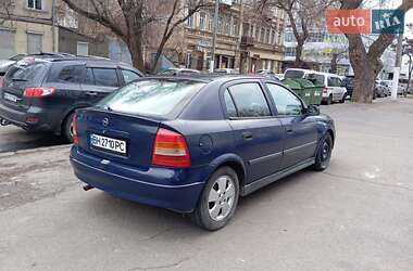 Хэтчбек Opel Astra 2001 в Одессе