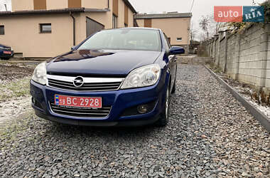 Хетчбек Opel Astra 2009 в Рівному