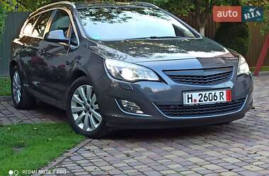 Універсал Opel Astra 2012 в Новому Розділі