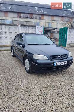 Седан Opel Astra 2008 в Івано-Франківську