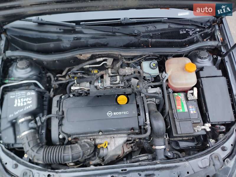 Универсал Opel Astra 2010 в Дубно фото 6 Универсал Opel Astra 2010 в Дубно