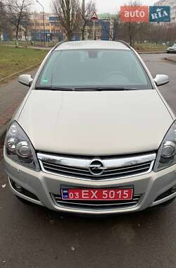 Універсал Opel Astra 2008 в Луцьку