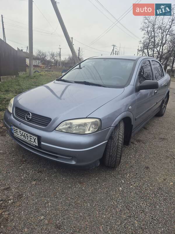 Седан Opel Astra 2007 в Первомайську