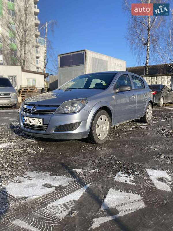Opel Astra 2009