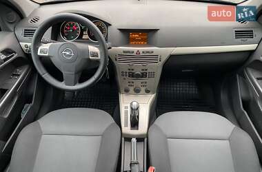 Хетчбек Opel Astra 2007 в Полтаві