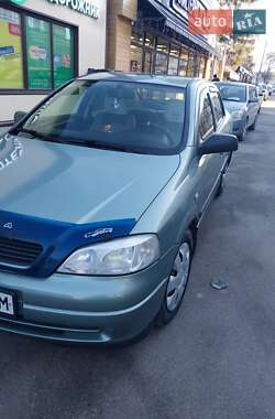 Седан Opel Astra 2008 в Тернополі